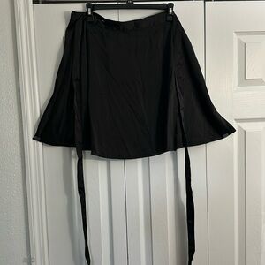 NWT Missguided Wrap Skirt (US 12)